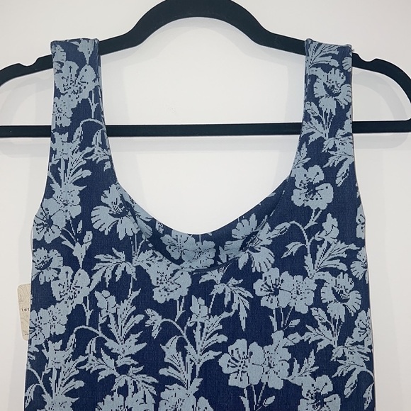 FREE people printed clean lines blue floral print sleeveless bodysuit size M/L - Picture 9 of 15